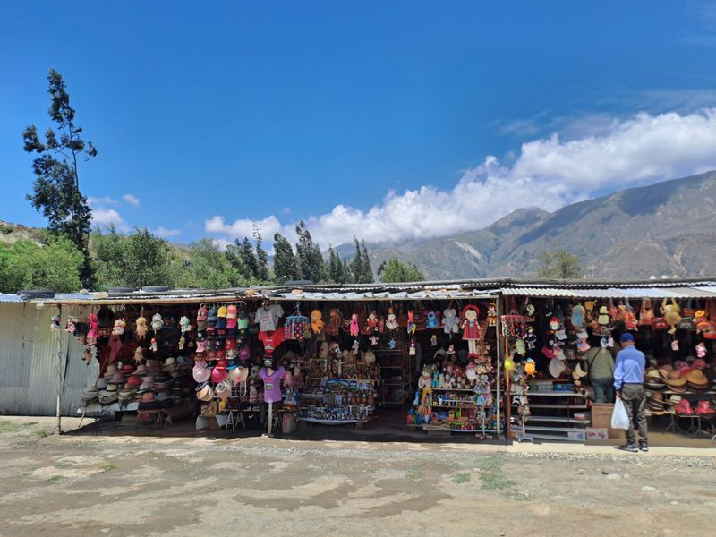 Hier ist ein typischer Verkaufsstand in Yungay.