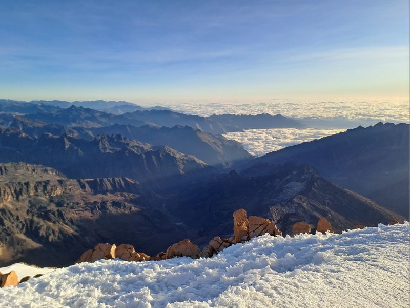 Aussicht vom Gipfel.