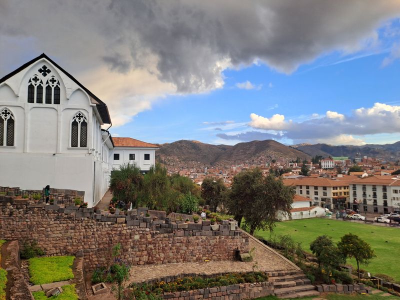 BILD GARTEN QORIQANCHA