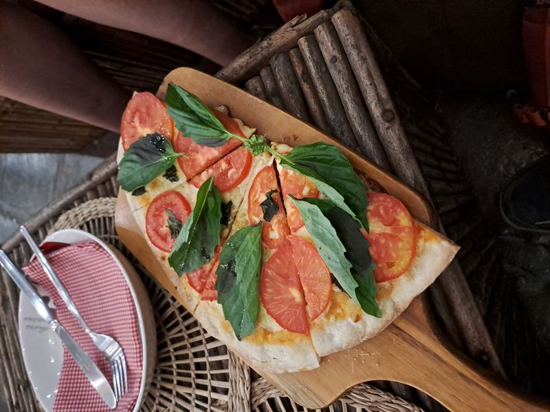 Klein, aber fein. Unsere "mittelgroße“ Pizza.