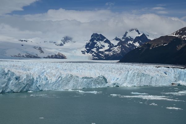 Die Eismassen des weltberühmten Perito-Moreno-Gletschers.